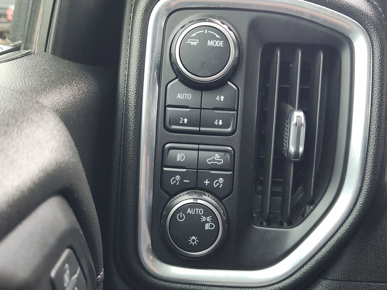 2021 Chevrolet Silverado 1500 4WD Crew Cab Short Bed RST