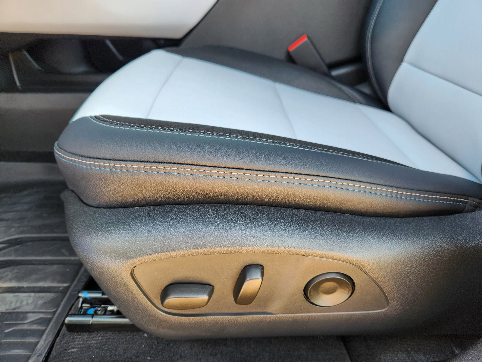 2026 Chevrolet Equinox EV LT 2, FWD