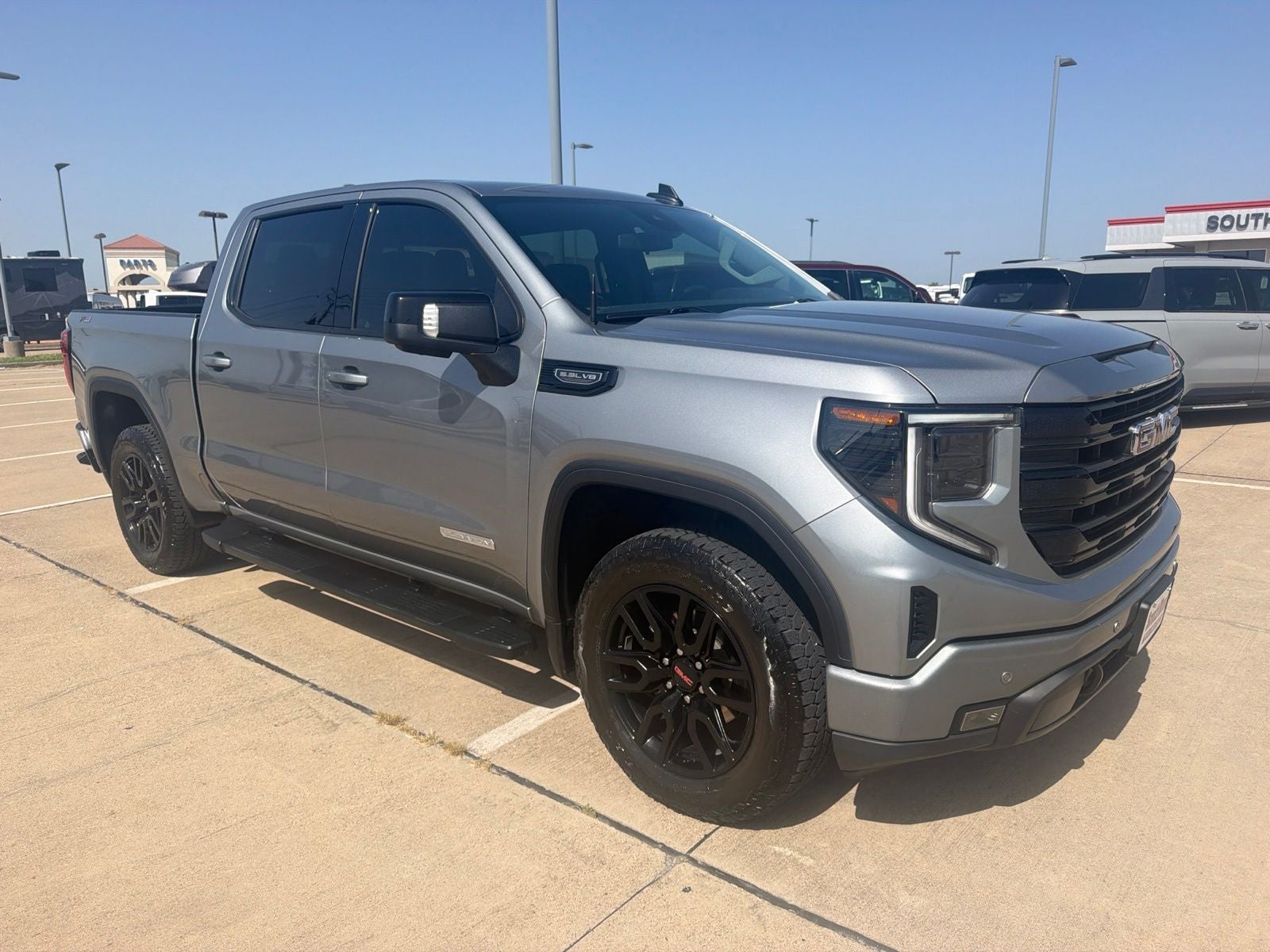 2025 GMC Sierra 1500 4WD Crew Cab Short Box Elevation with 3SB