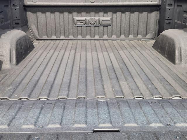 2025 GMC Sierra 1500 4WD Crew Cab Short Box Elevation with 3SB