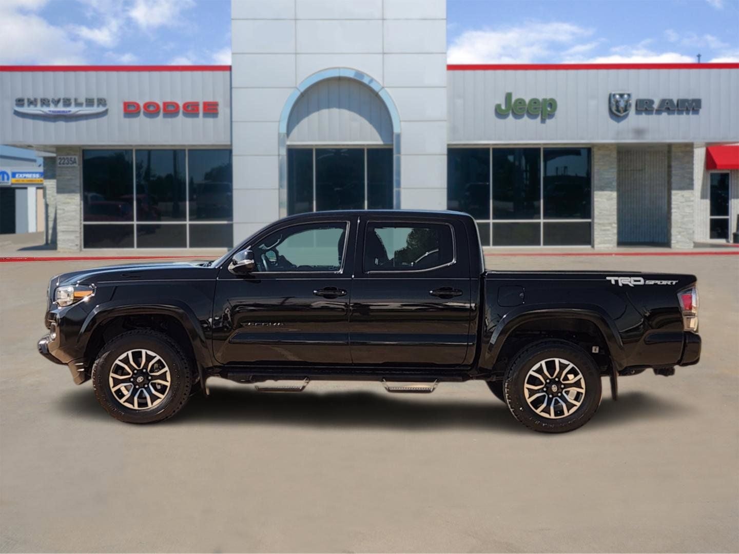 2023 Toyota Tacoma TRD Sport