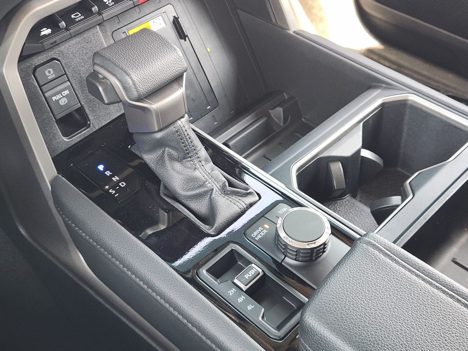 2023 Toyota Tundra Hybrid Limited