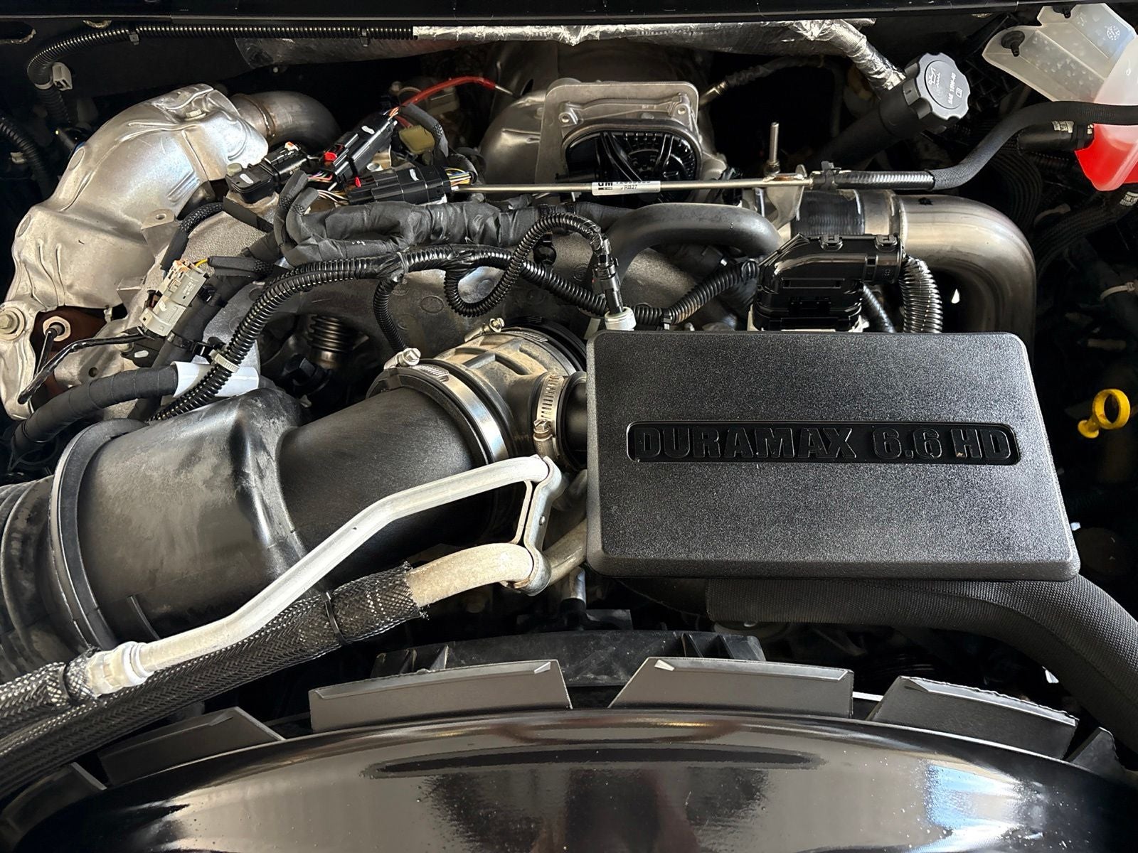 2024 Chevrolet Silverado 3500HD 4WD Crew Cab Long Bed LT