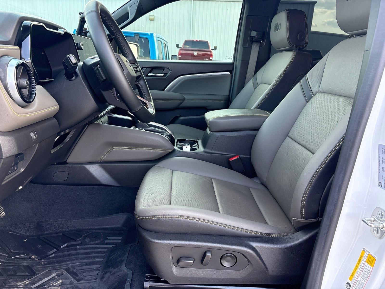 2024 Chevrolet Colorado 4WD ZR2