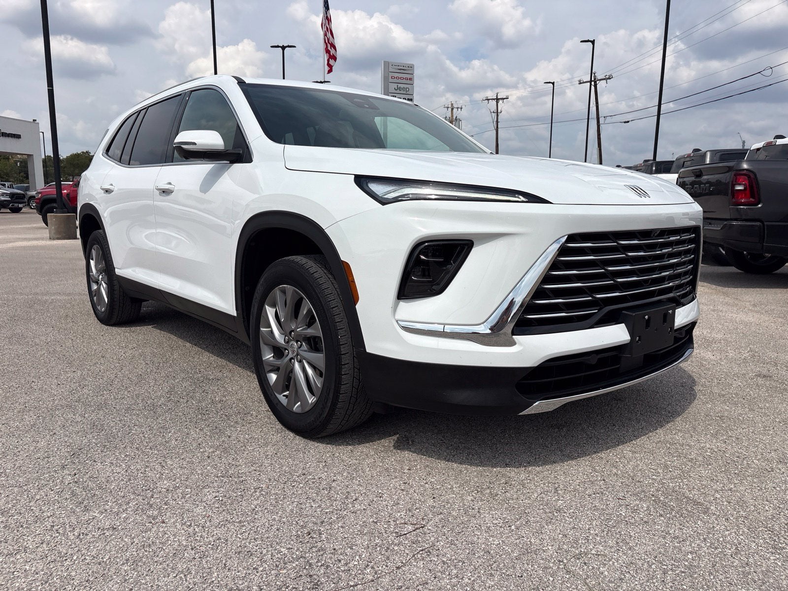 2025 Buick Enclave Preferred FWD