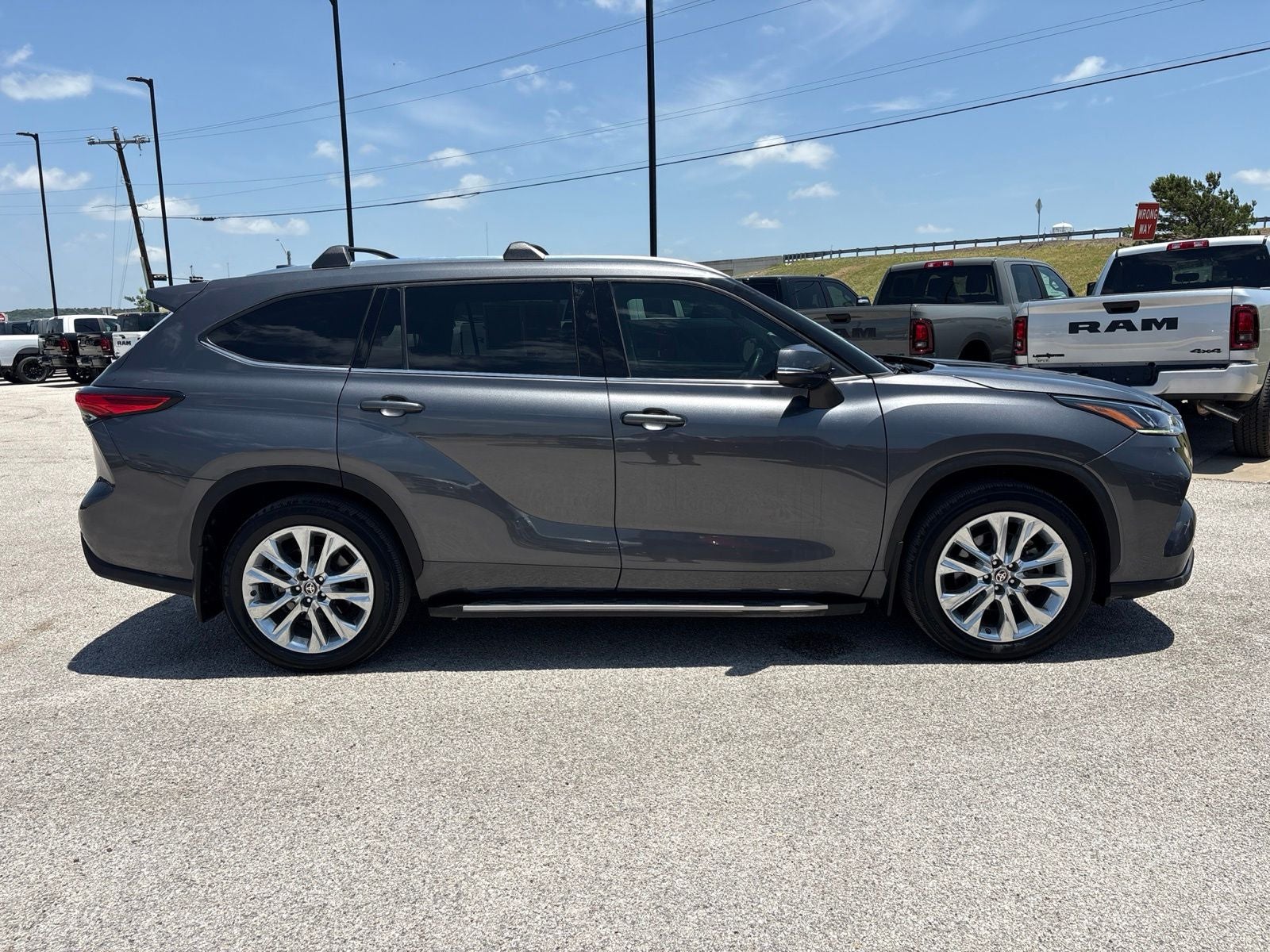 2022 Toyota Highlander Limited