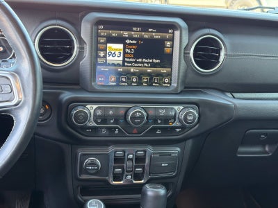 2023 Jeep Wrangler 4-Door Sahara 4x4