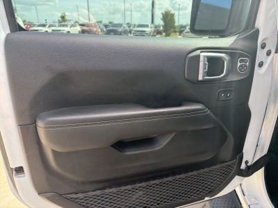 2022 Jeep Wrangler Unlimited Sahara 4x4