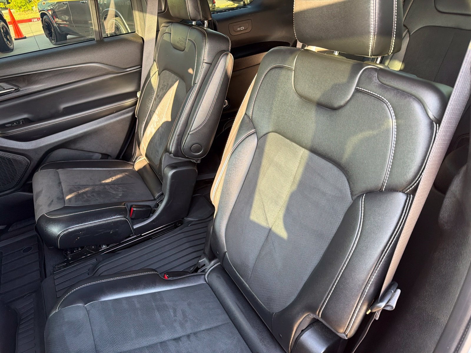 2024 Jeep Grand Cherokee L Altitude X 4x4