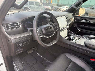 2024 Jeep Wagoneer L Series II 4x2