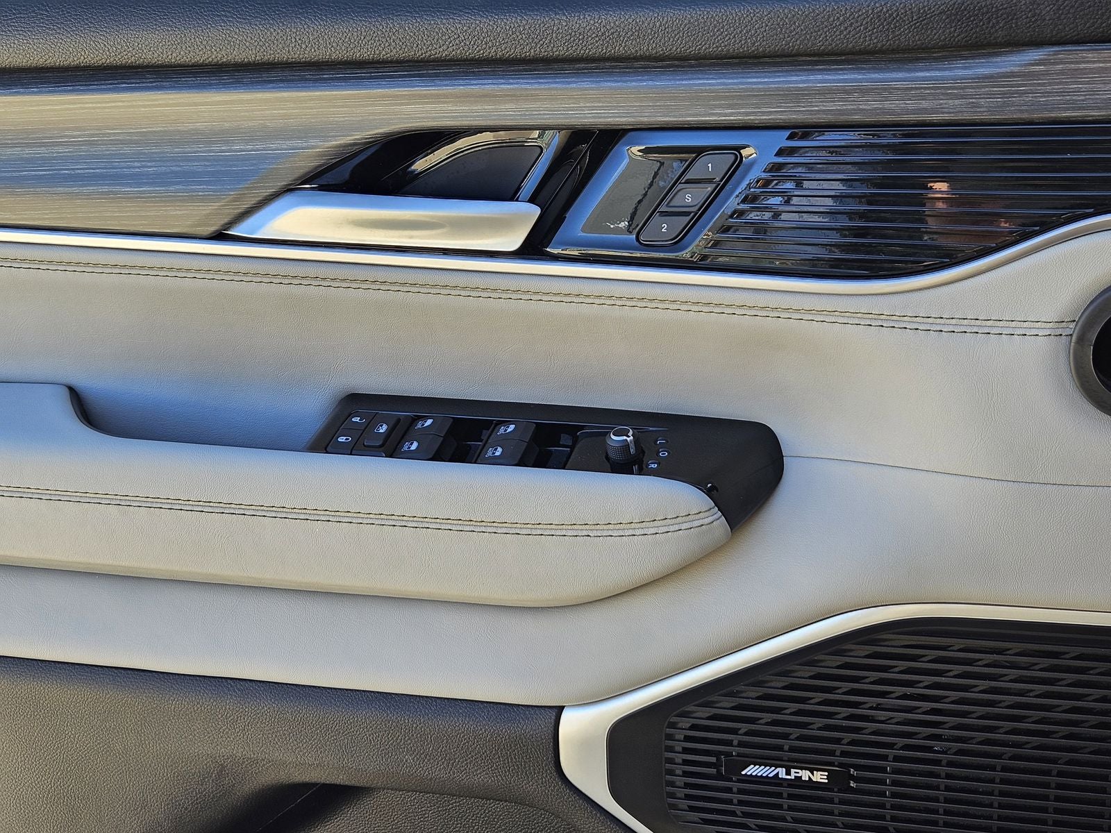 2024 Jeep Wagoneer L Series II 4x4