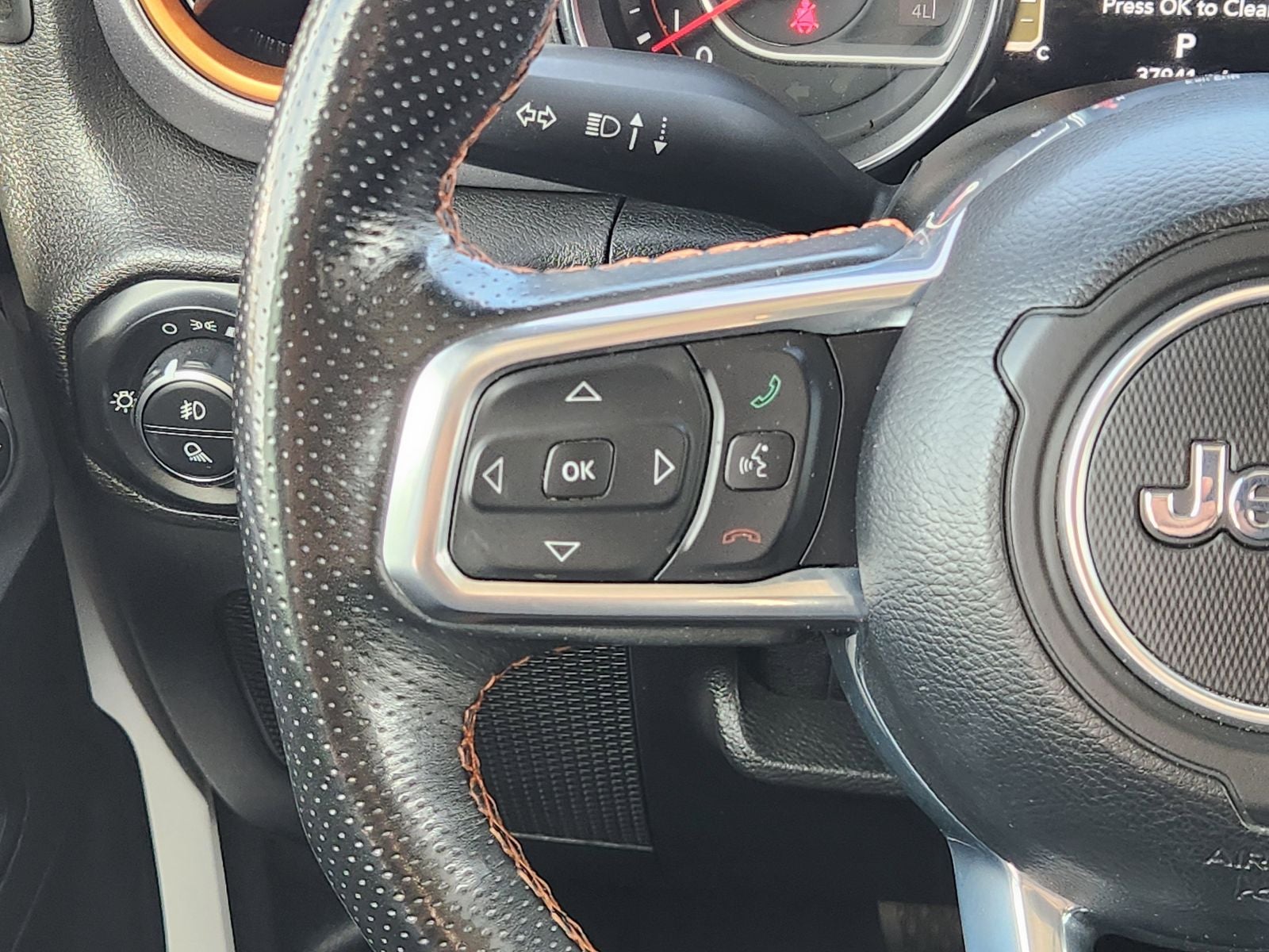 2021 Jeep Gladiator Mojave - Photo 27