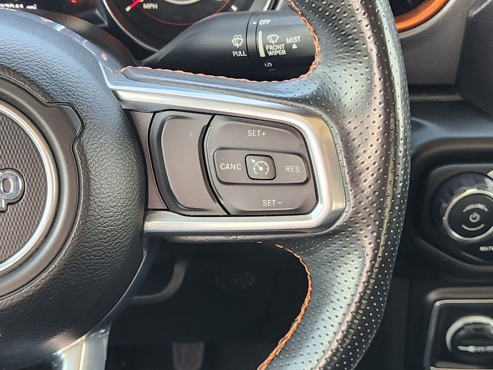 2021 Jeep Gladiator Mojave - Photo 28