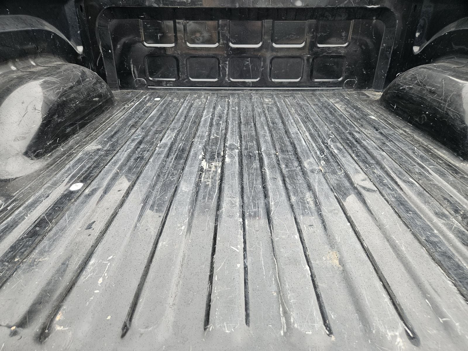 2023 RAM 1500 Classic SLT Crew Cab 4x4 5'7' Box
