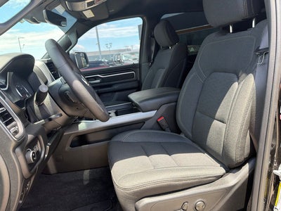 2025 RAM Ram 1500 Big Horn Crew Cab 4x4 5'7' Box