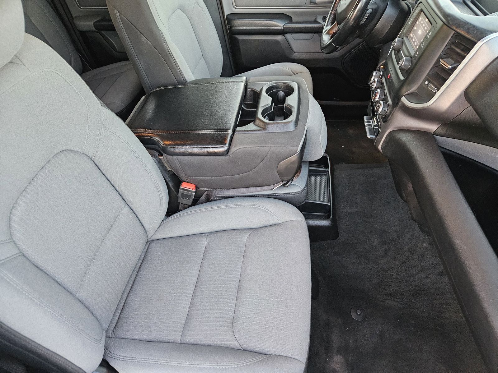 2020 RAM Ram 1500 Big Horn Quad Cab 4x4 6'4' Box