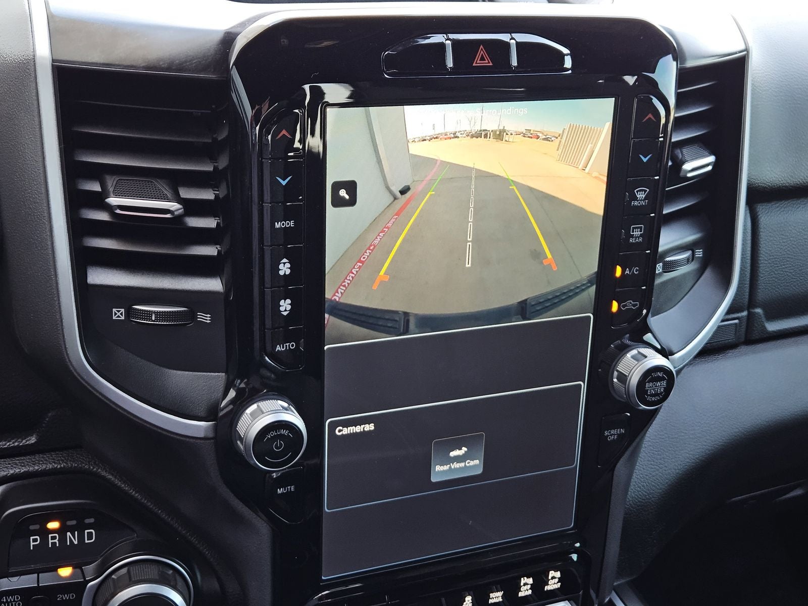 2023 RAM Ram 1500 Lone Star Crew Cab 4x4 5'7' Box