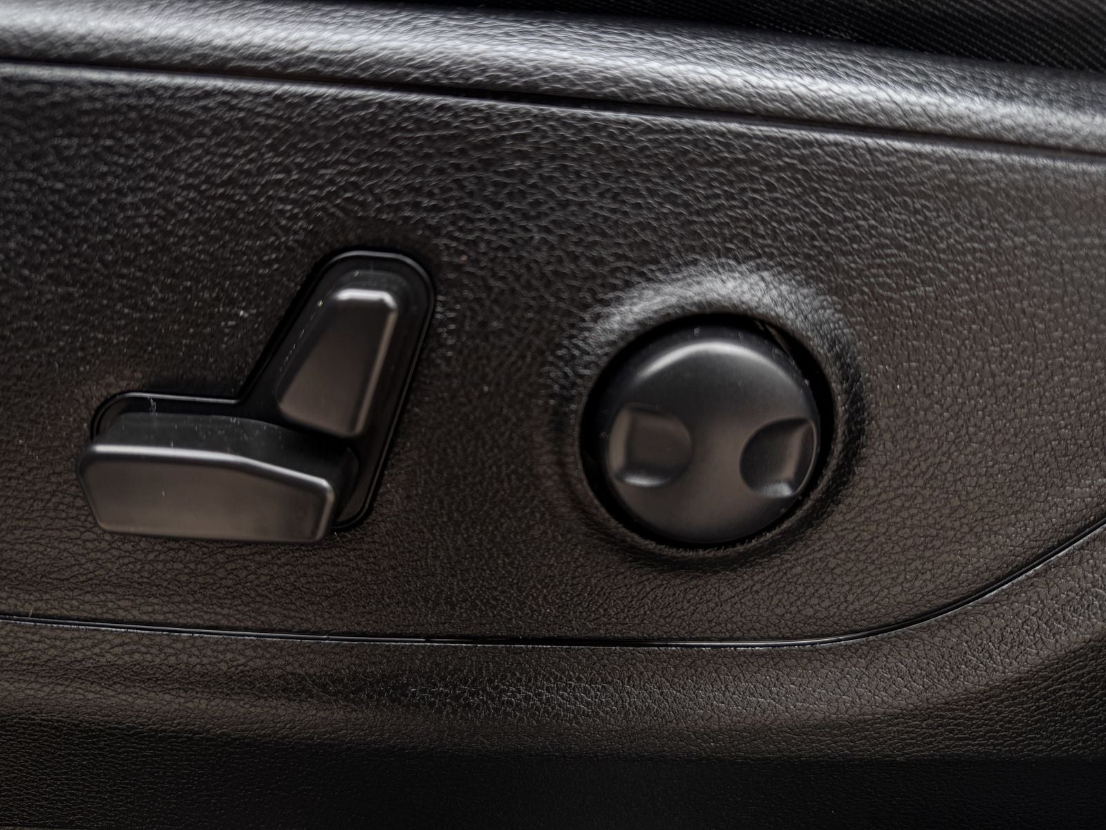 2023 RAM Ram 1500 Lone Star Crew Cab 4x4 5'7' Box