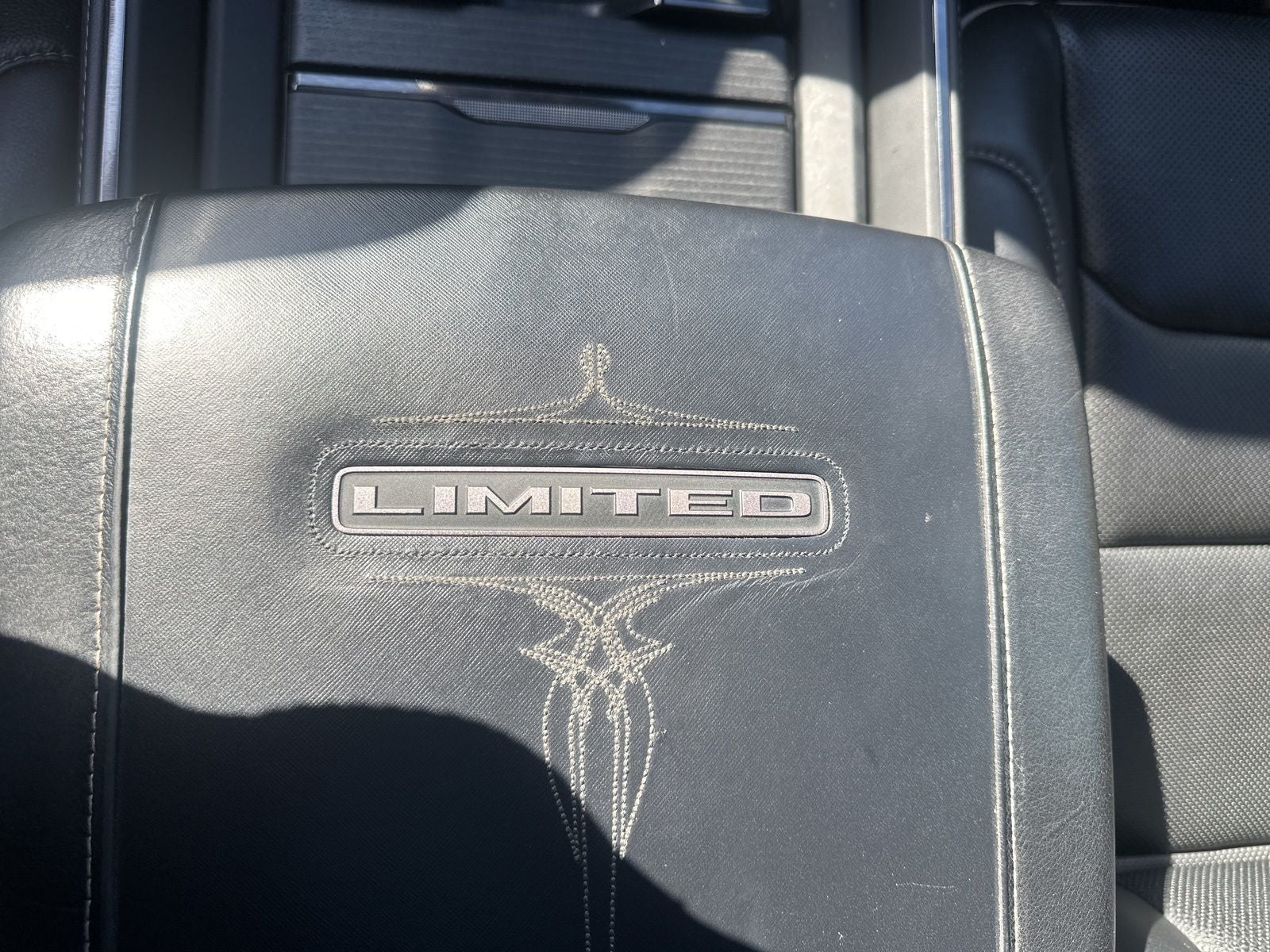 2022 RAM Ram 1500 Limited Crew Cab 4x4 5'7' Box