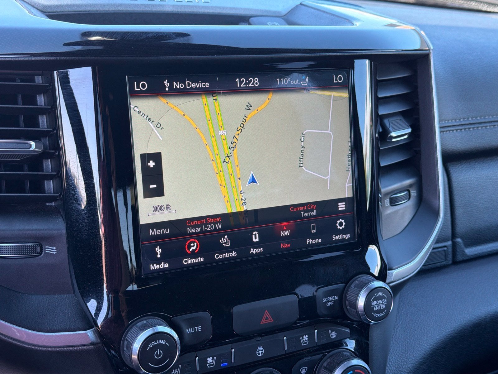 2020 RAM Ram 1500 Laramie Crew Cab 4x4 5'7' Box