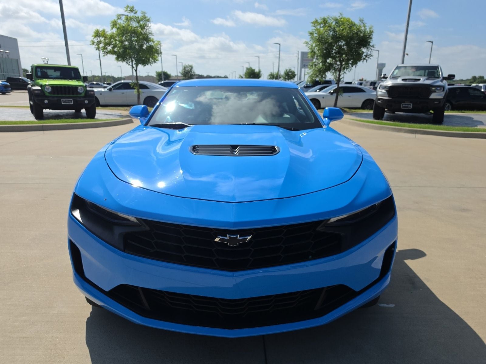 2023 Chevrolet Camaro RWD Coupe LT1