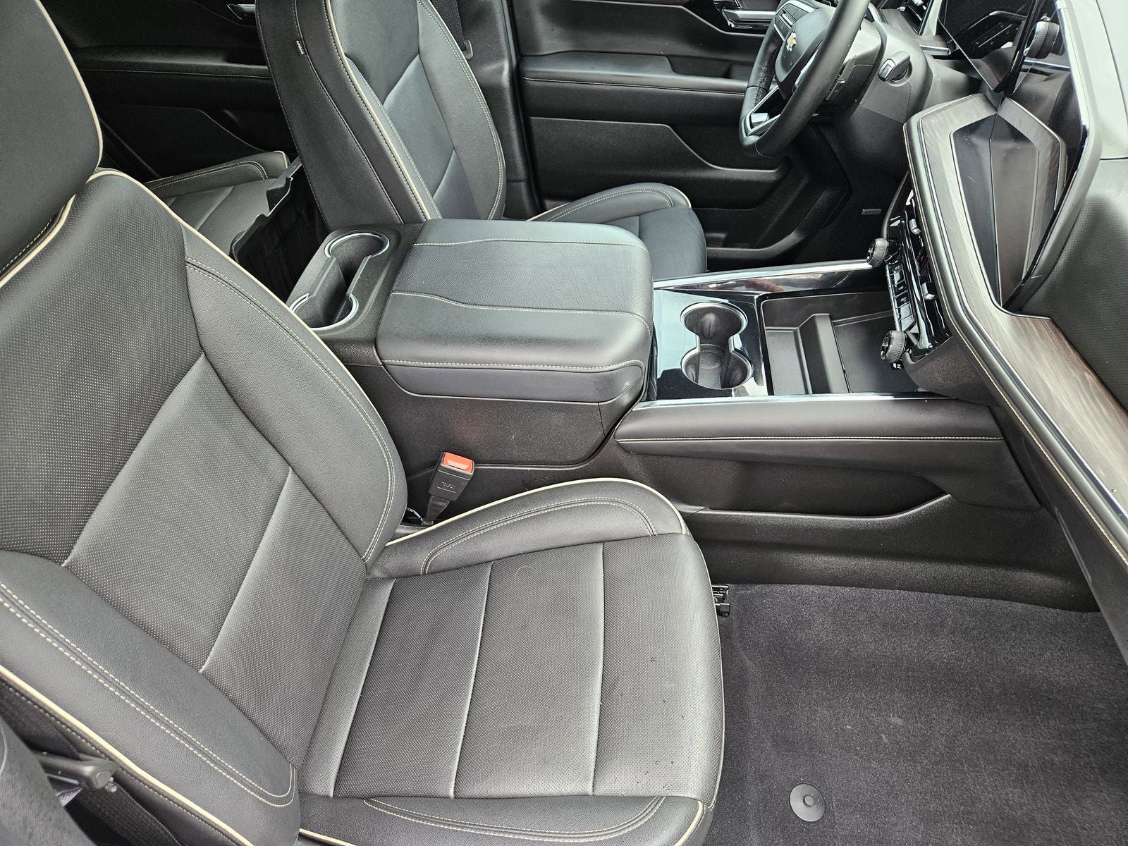 2025 Chevrolet Tahoe 2WD Premier