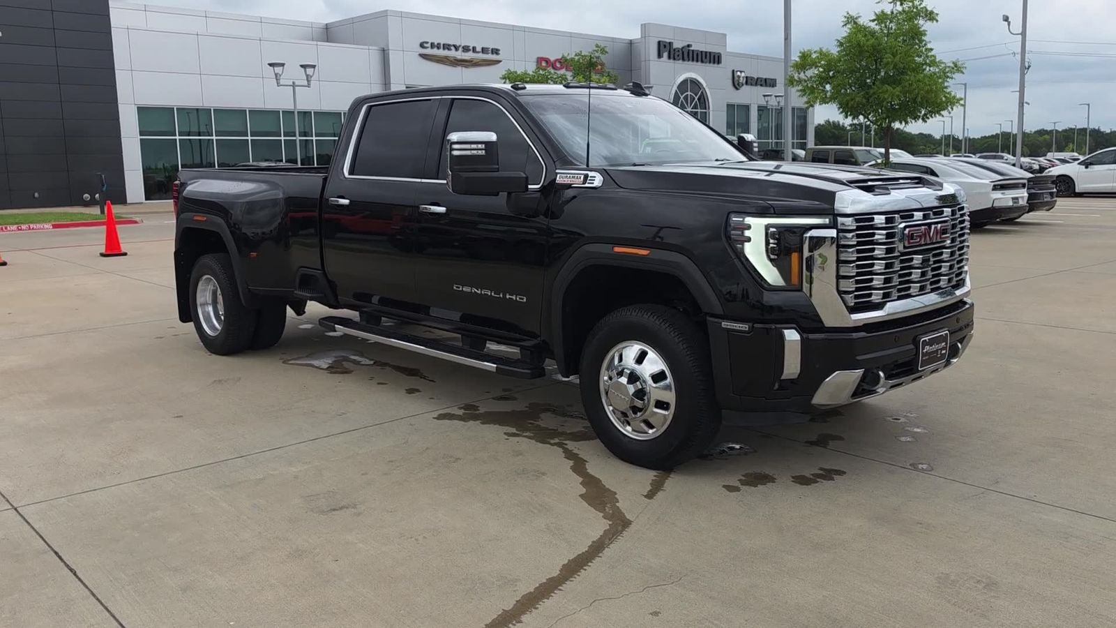 2024 GMC Sierra 3500HD 4WD Crew Cab Long Bed Denali