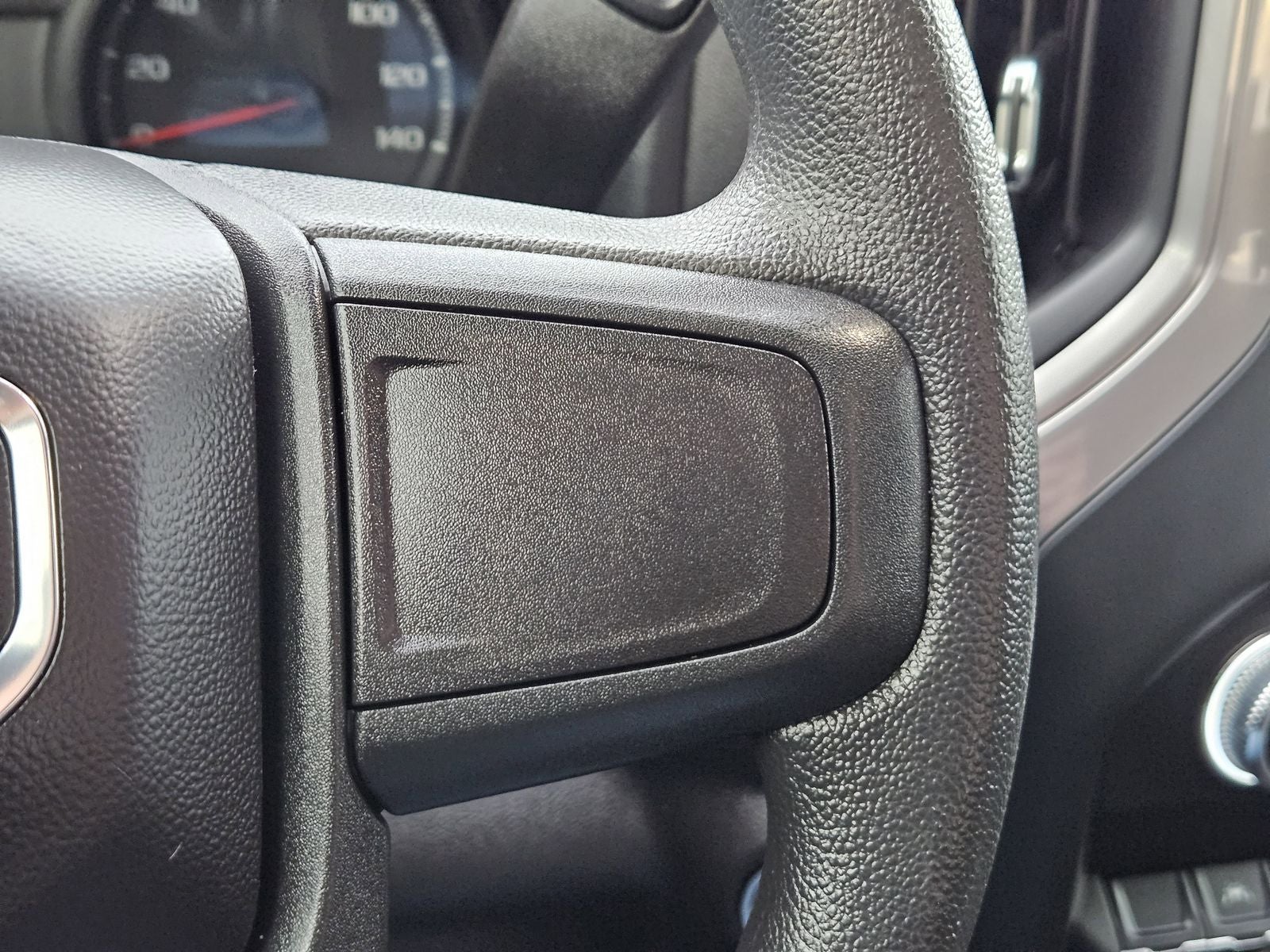 2024 GMC Sierra 1500 4WD Double Cab Standard Box Pro