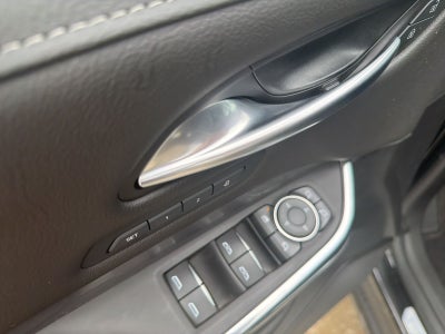 2024 Cadillac XT4 FWD Premium Luxury