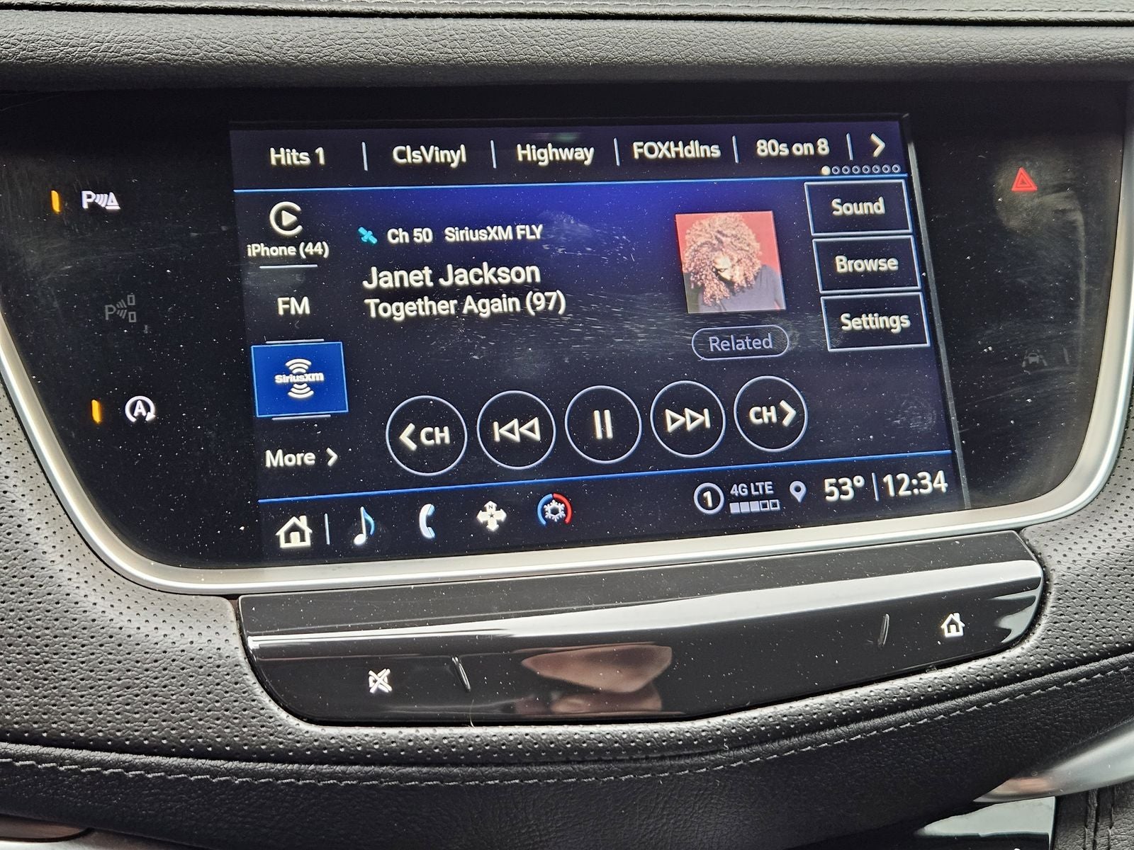 2024 Cadillac XT5 FWD Luxury