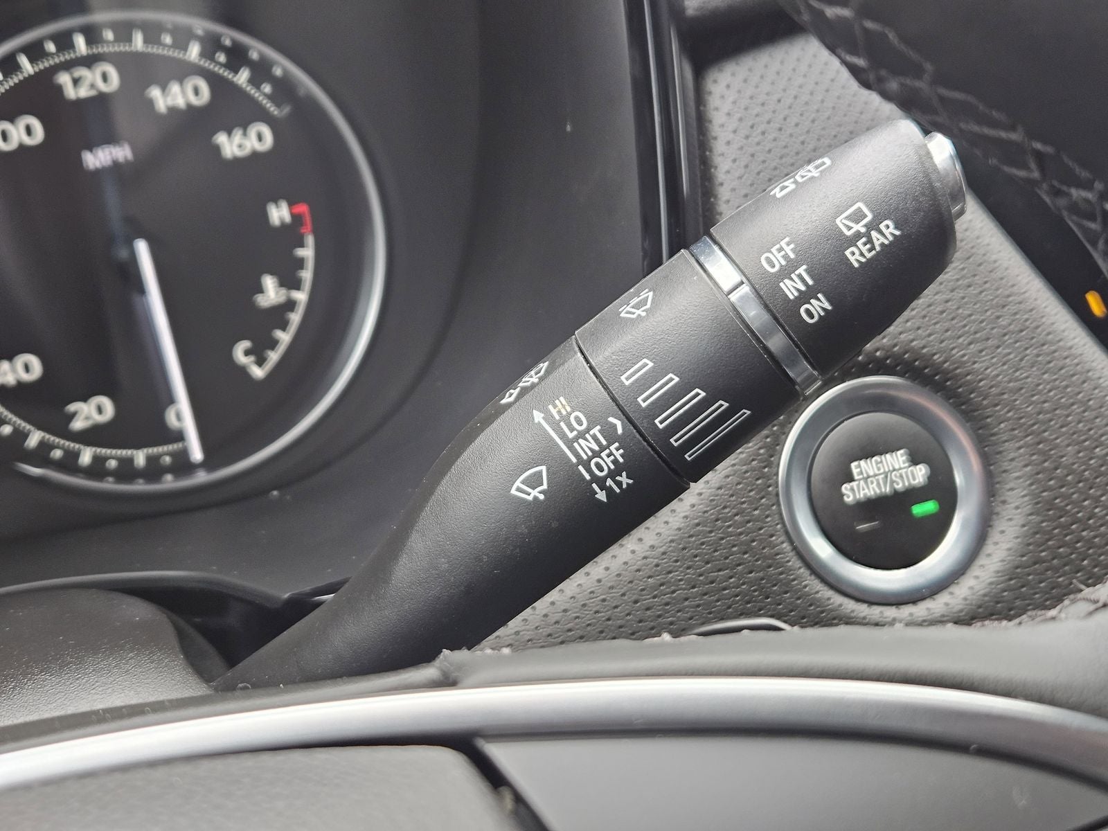 2024 Cadillac XT5 FWD Luxury