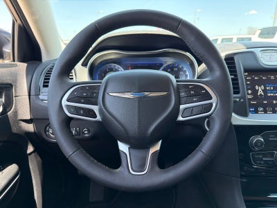 2023 Chrysler 300 Touring
