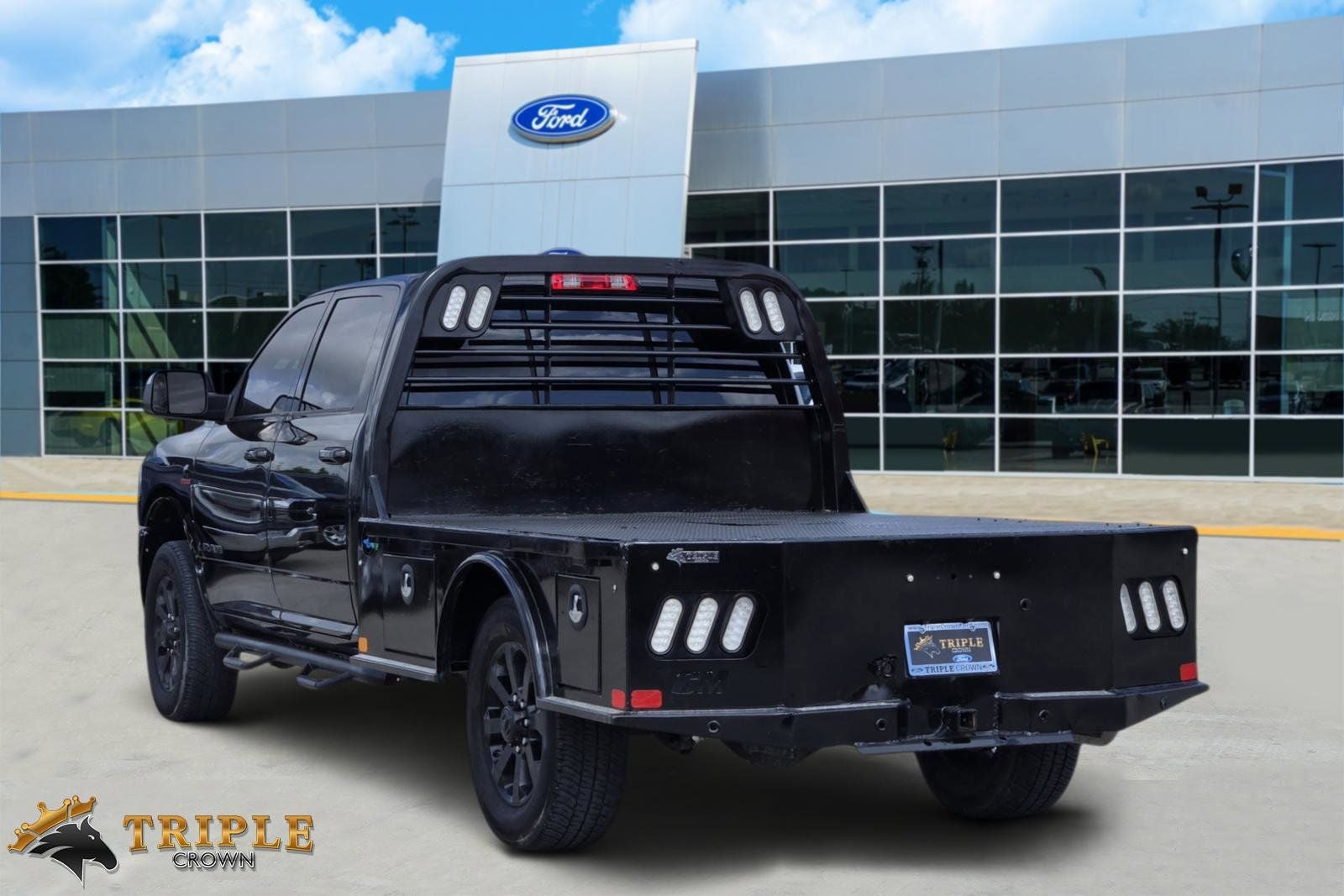 2022 RAM Ram 3500 Big Horn Crew Cab 4x4 8' Box