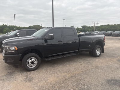 2024 RAM Ram 3500 Tradesman Crew Cab 4x4 8' Box
