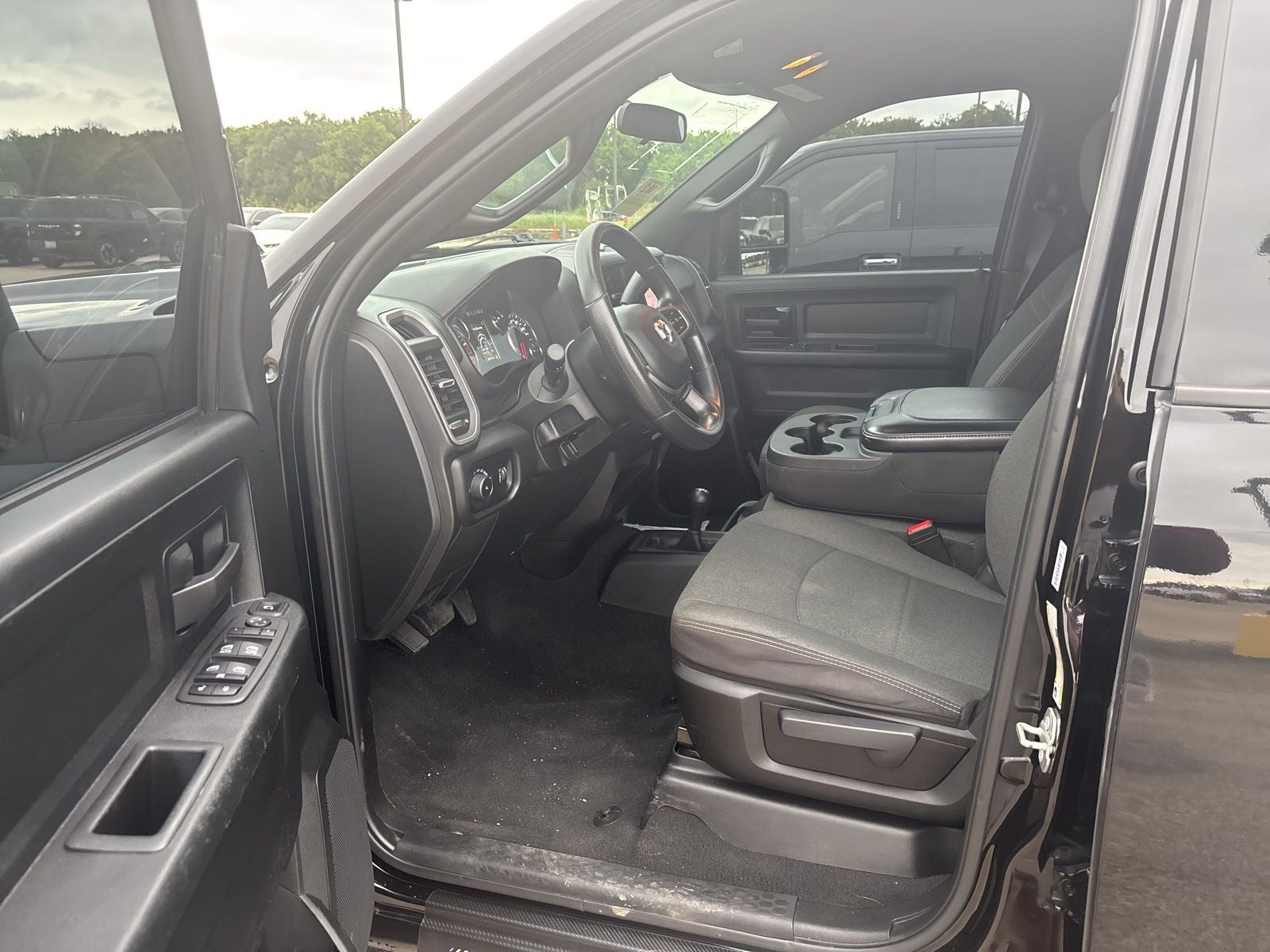 2024 RAM Ram 3500 Tradesman Crew Cab 4x4 8' Box