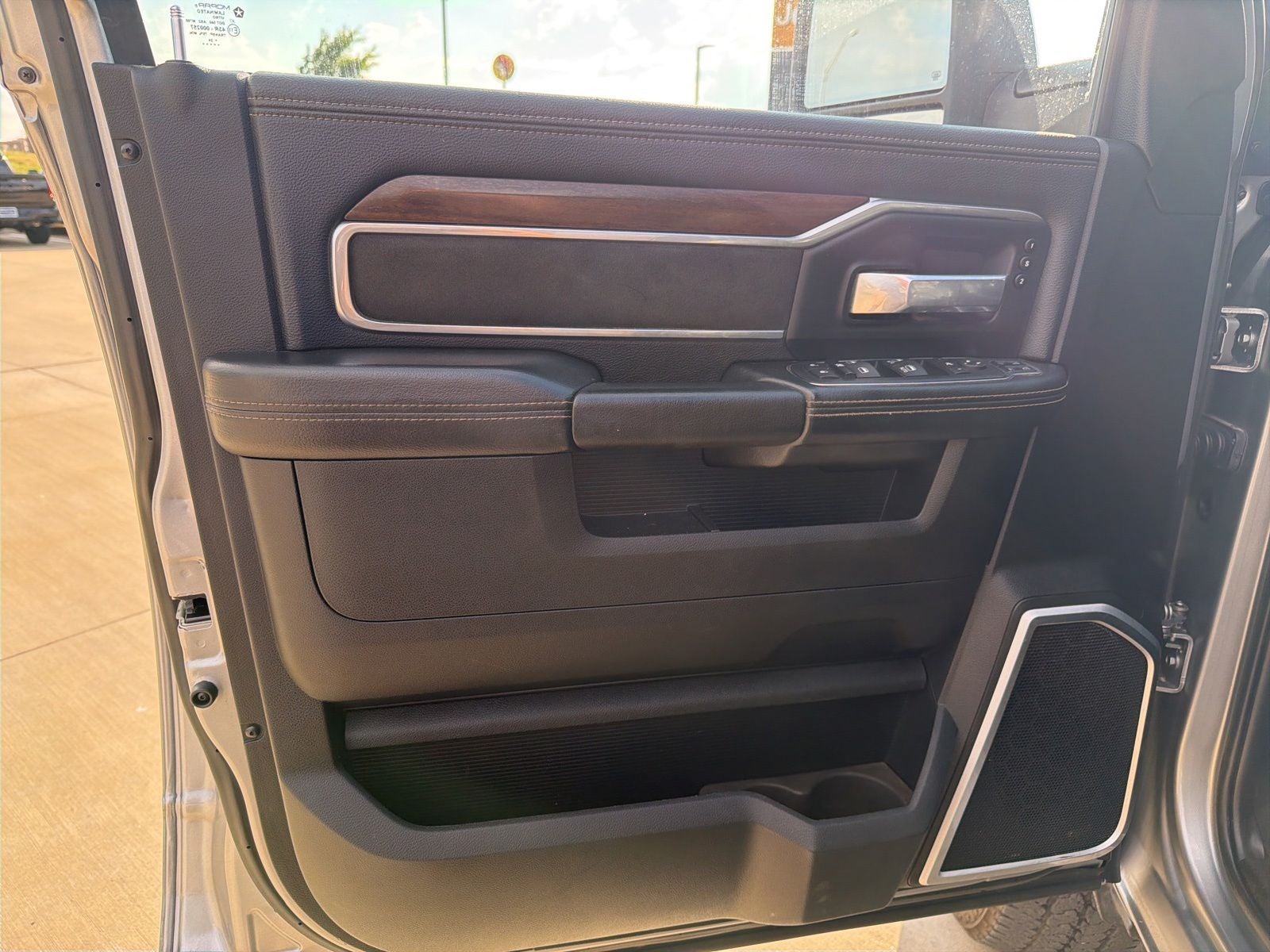 2024 RAM Ram 2500 Laramie Crew Cab 4x4 6'4' Box