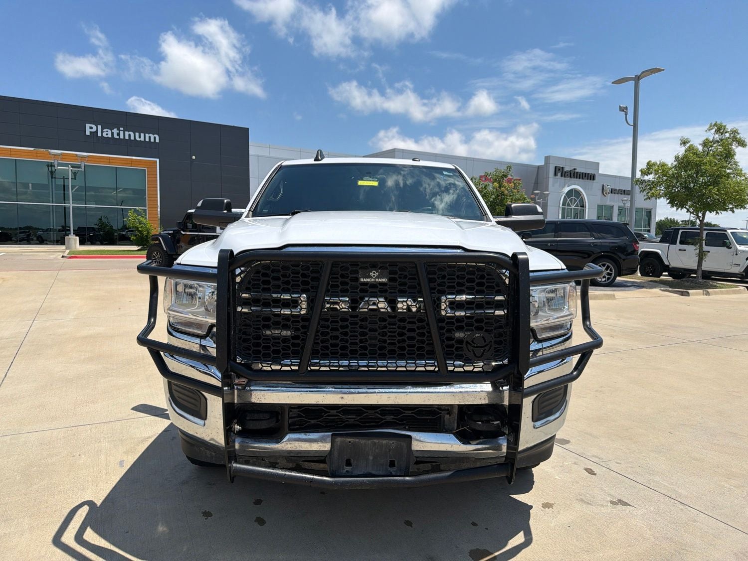 2022 RAM Ram 2500 Tradesman Crew Cab 4x4 8' Box