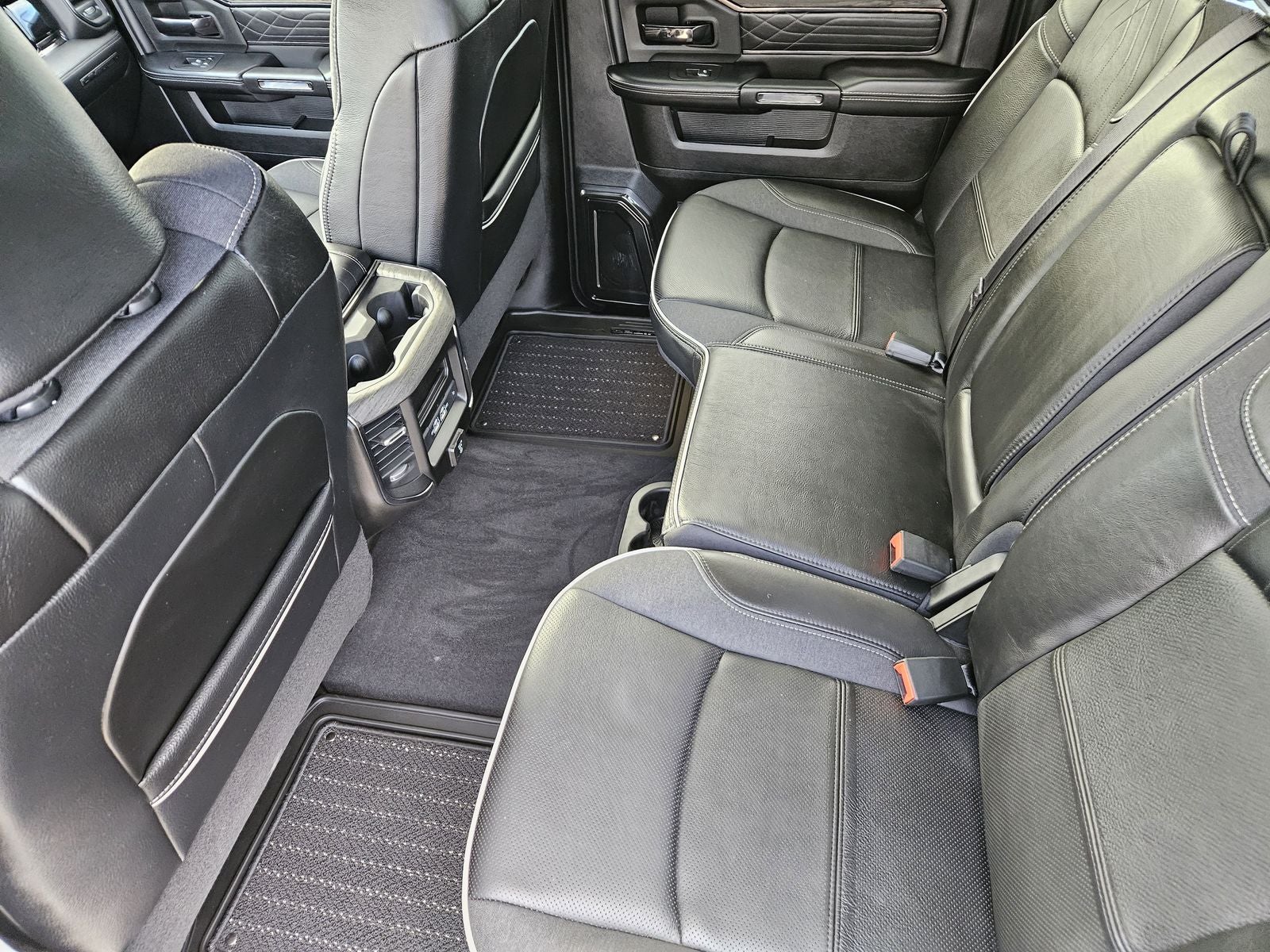 2025 RAM Ram 2500 Limited Crew Cab 4x4 6'4' Box