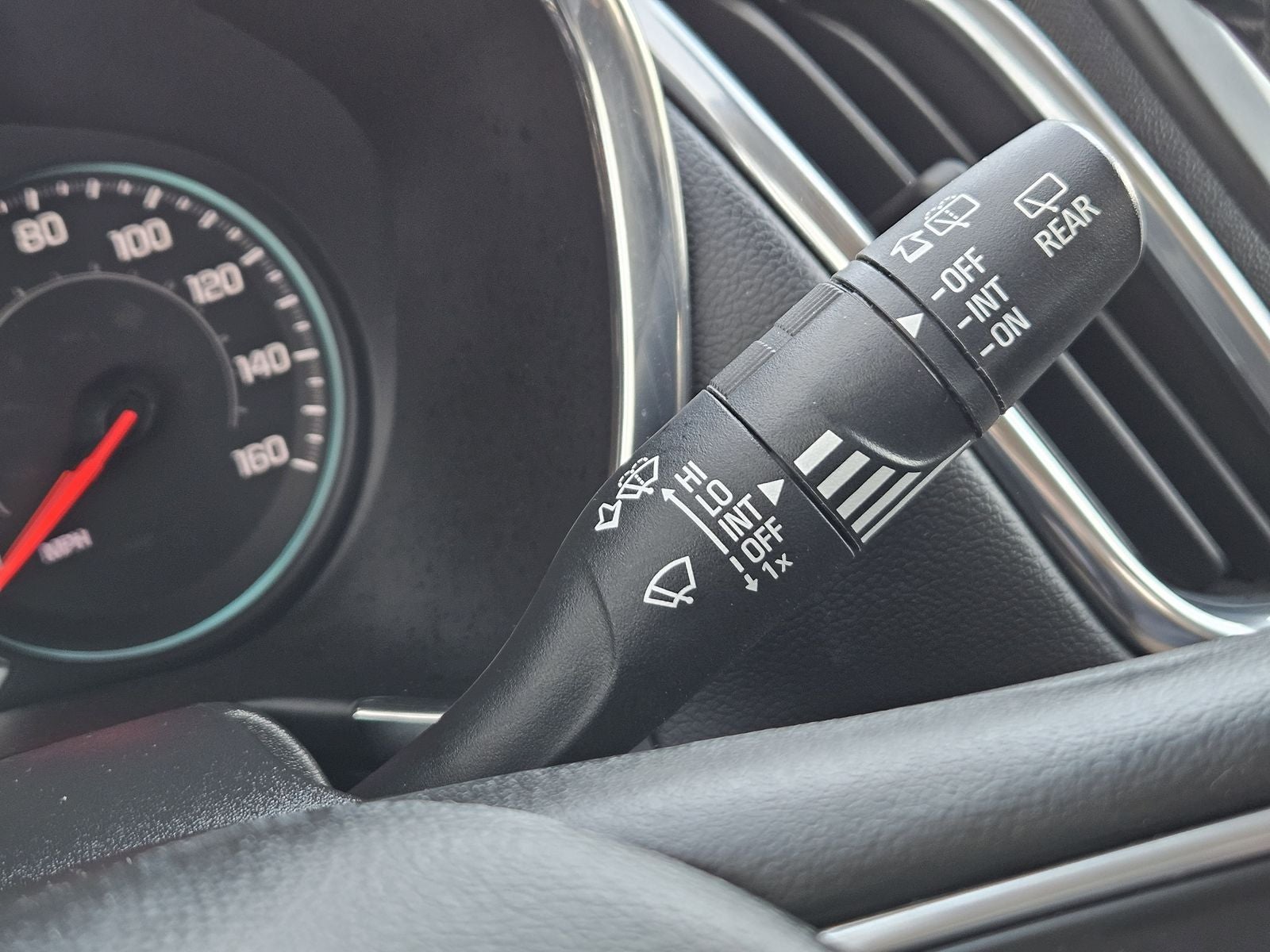 2023 Chevrolet Equinox FWD LT