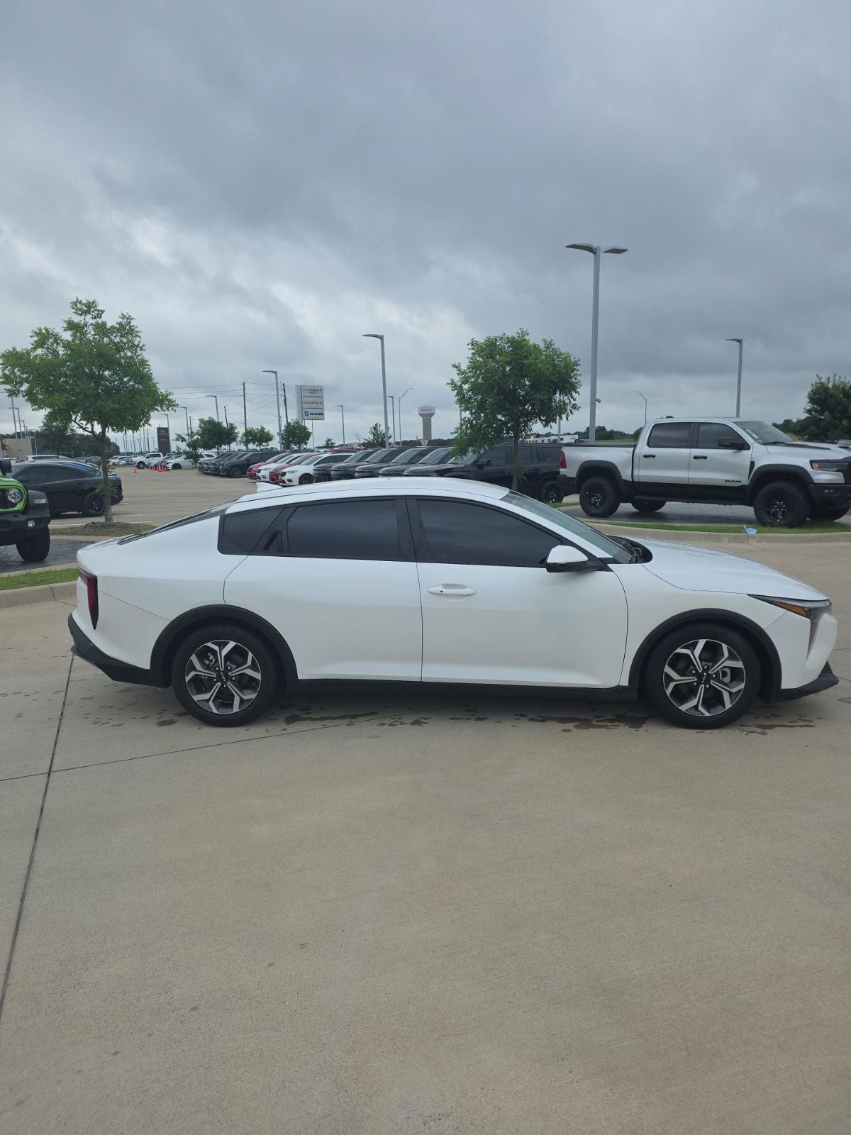 2025 Kia K4 EX
