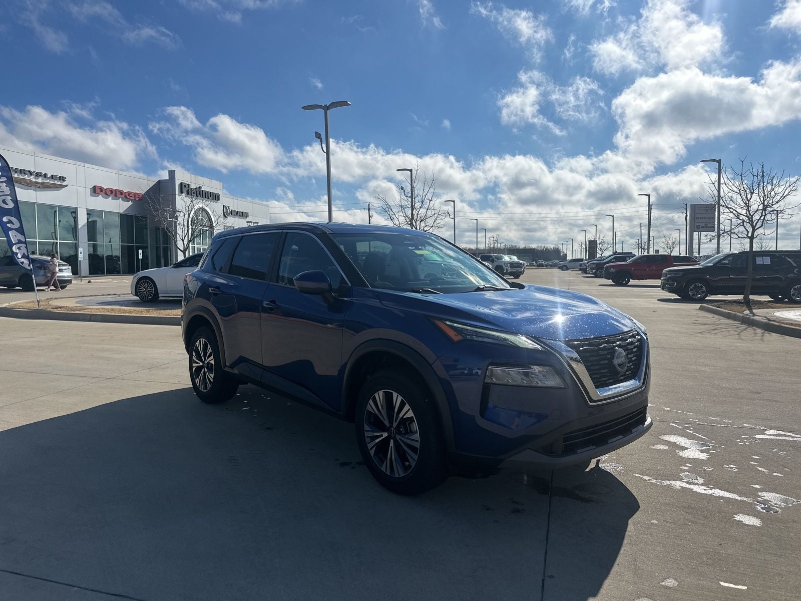 2023 Nissan Rogue SV FWD