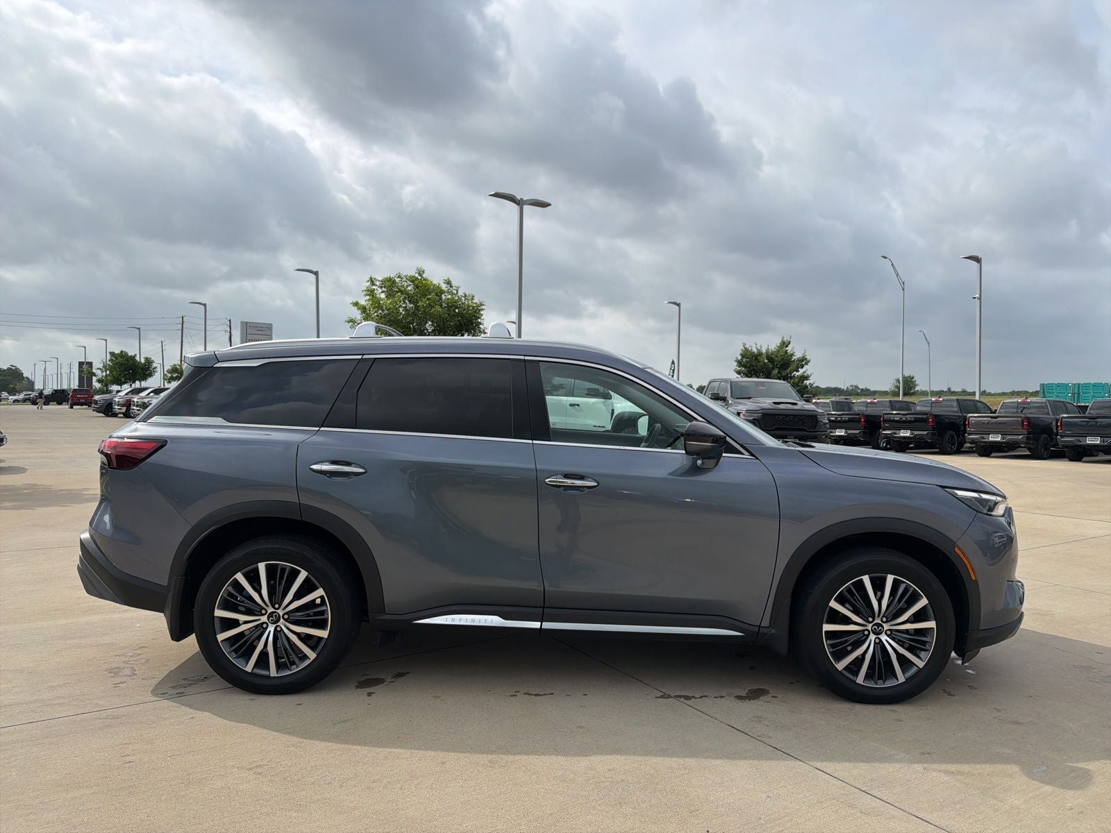2023 INFINITI QX60 SENSORY AWD