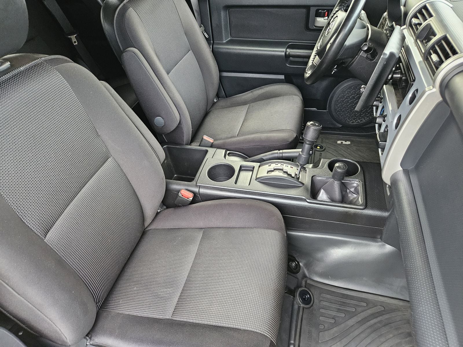 2014 Toyota FJ Cruiser Base