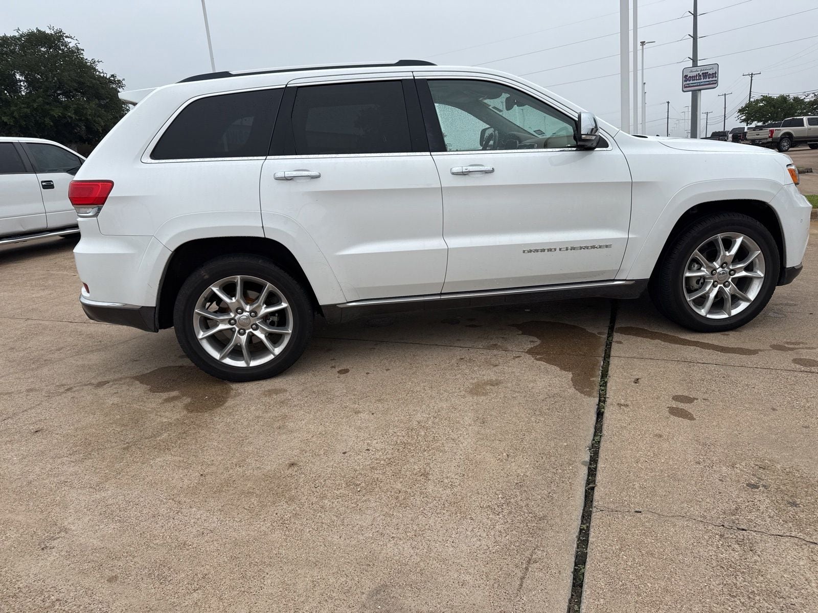 2016 Jeep Grand Cherokee Summit