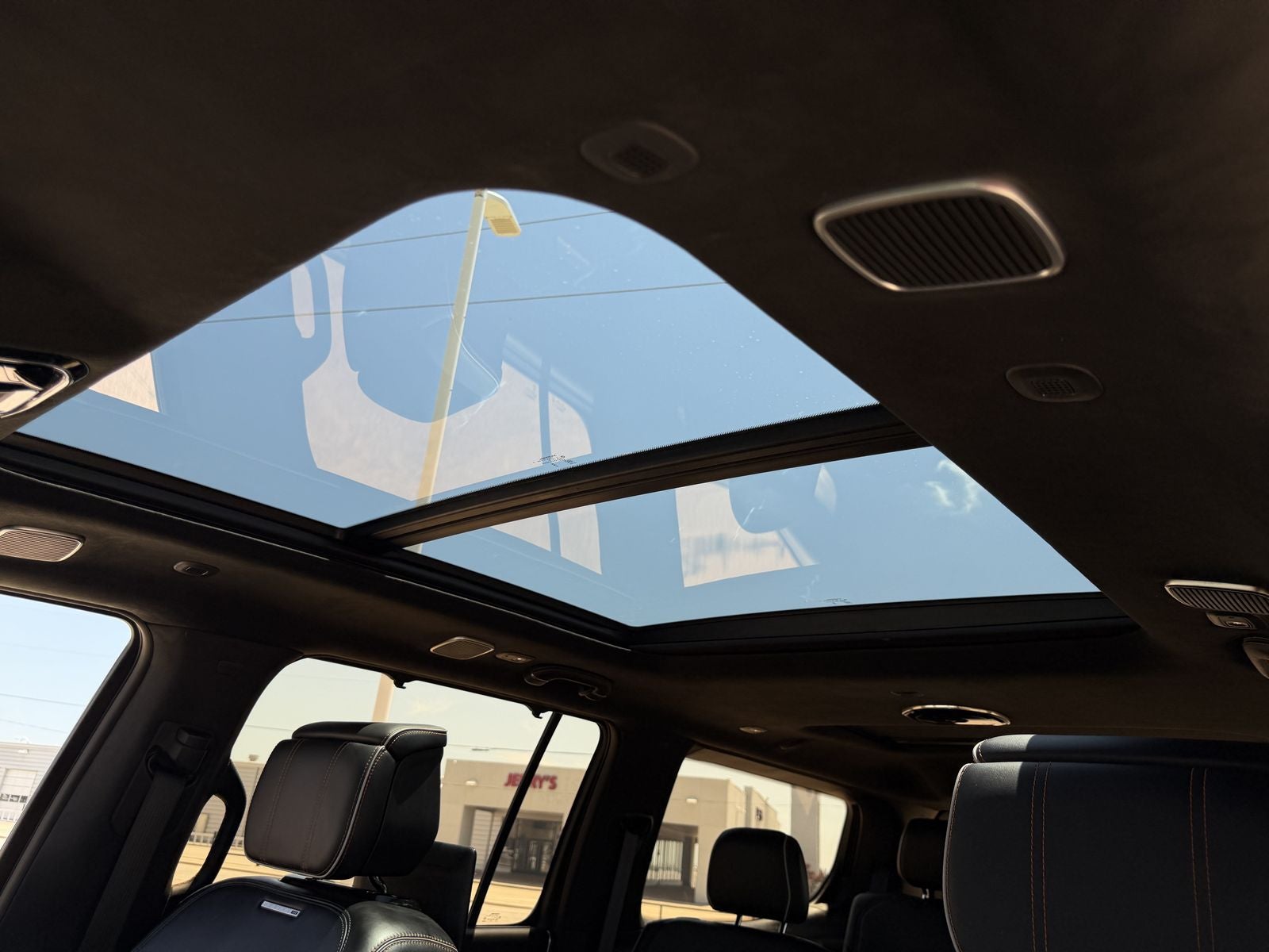 2024 Jeep Grand Wagoneer Series III