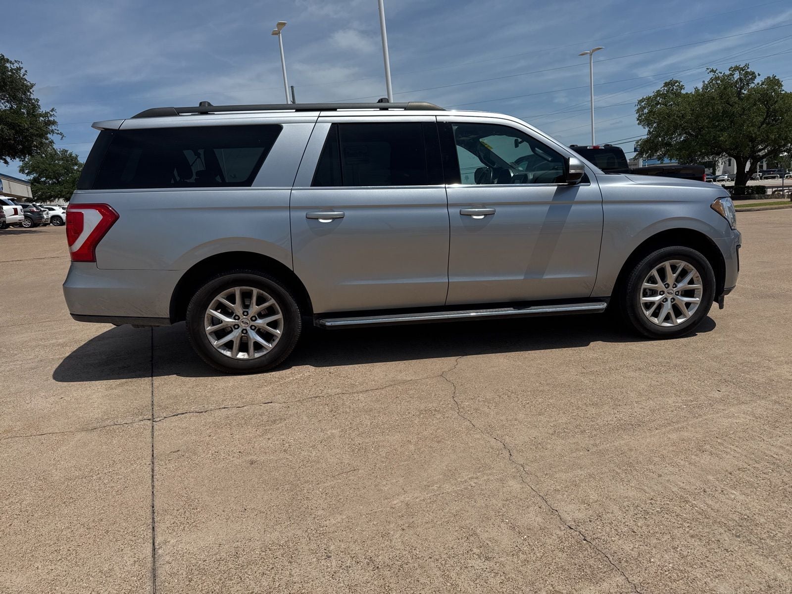 2021 Ford Expedition Max XLT