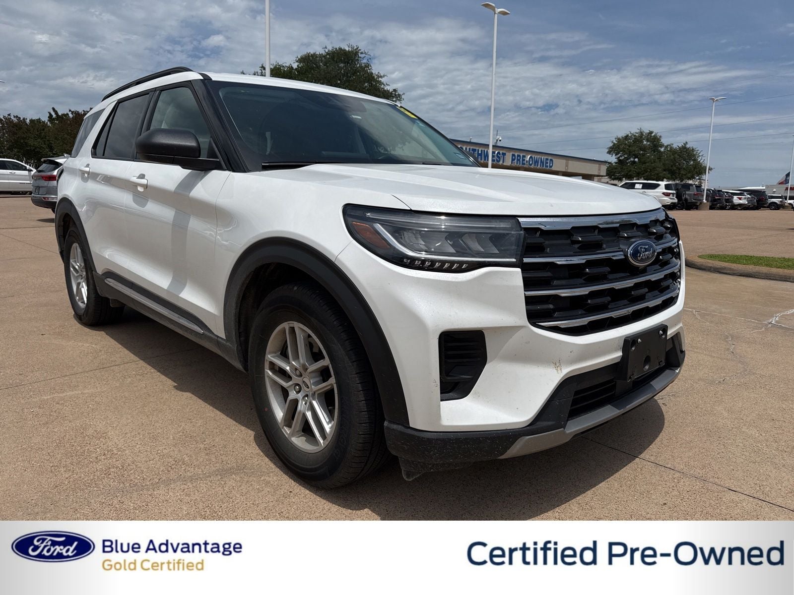 2025 Ford Explorer Active