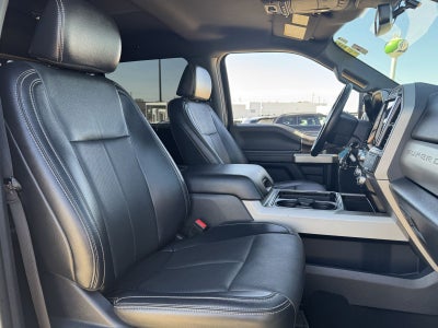 2022 Ford F-250SD F-250® Lariat®