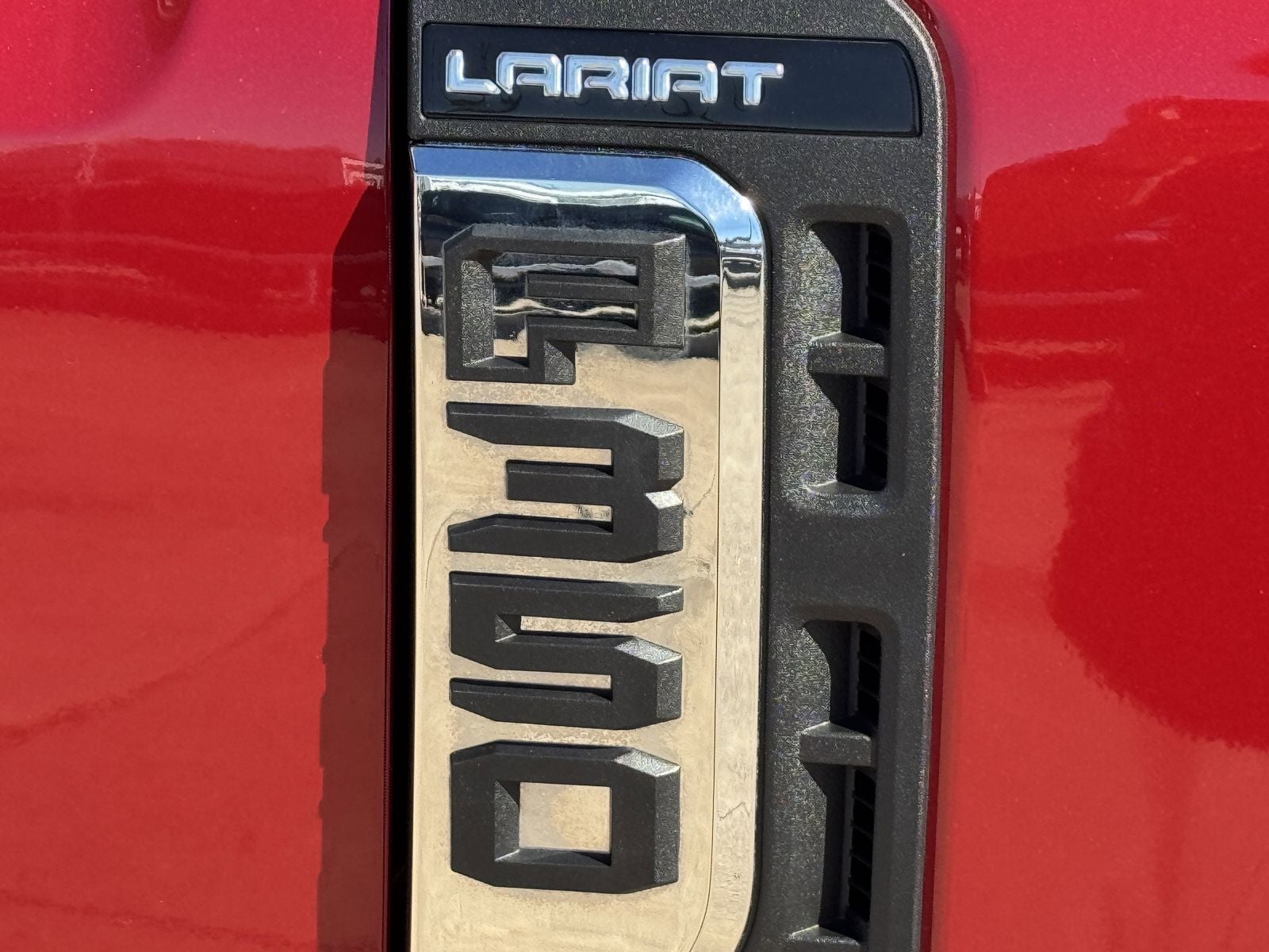2023 Ford F-350SD Lariat DRW