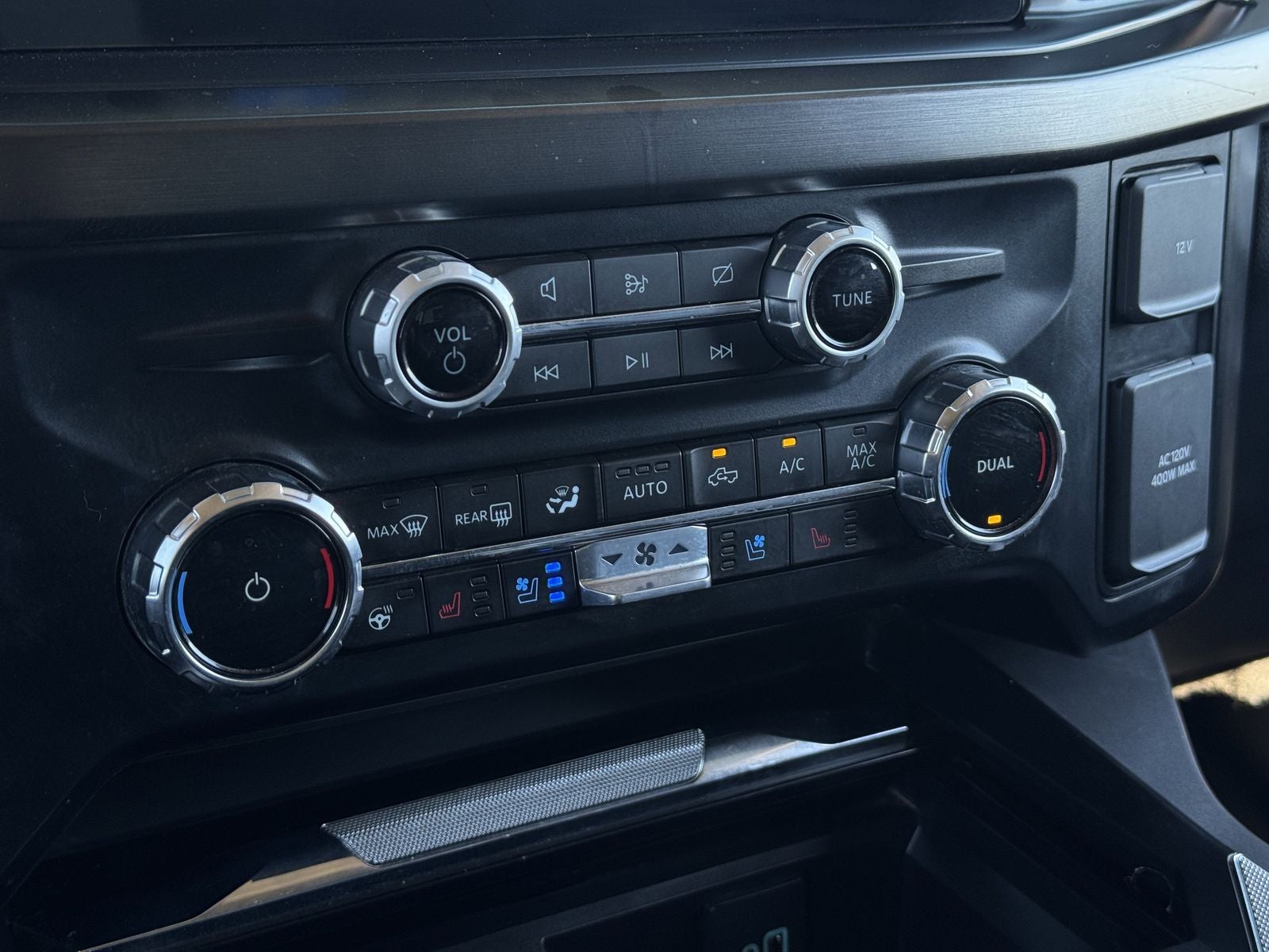 2023 Ford F-350SD Lariat DRW